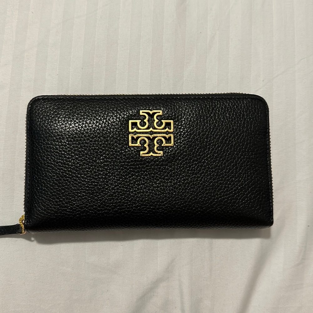 Tory Burch Britten Large Leather With ID black wallet